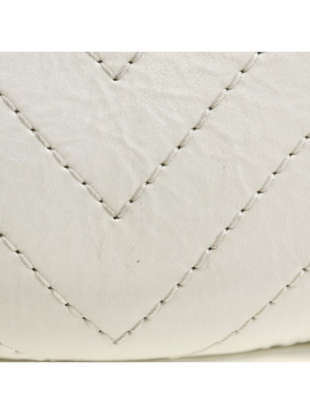 Chanel Chain Shoulder LA Pausa Calf White Bag - Picture 7 of 10